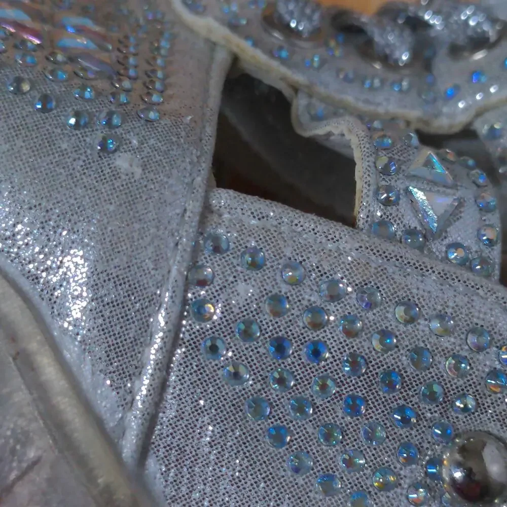 Anthony Wang Platform Sandals Silver Cutout Bedazzled Wedge Y2K 35 (US 4-4.5)